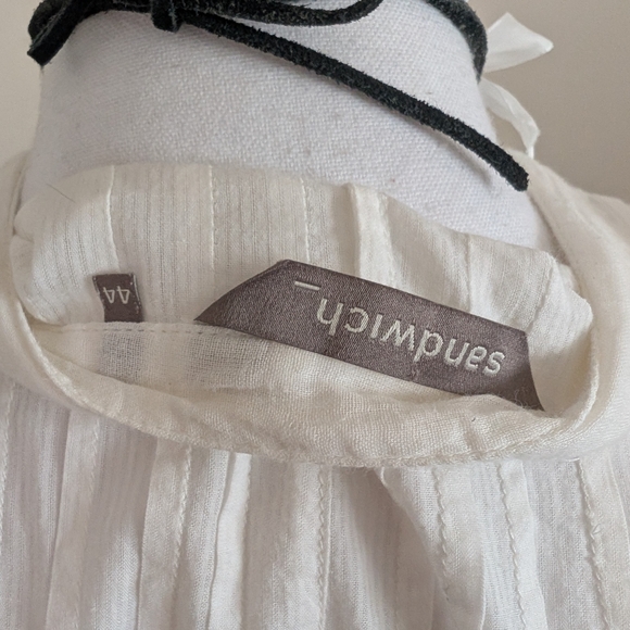 Cottagecore Cotton Tunic With Ruffles - Picture 9 of 15